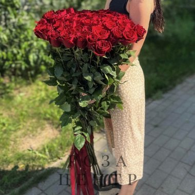Высокие красные розы 130 см