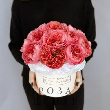15 пионовидных роз премиум