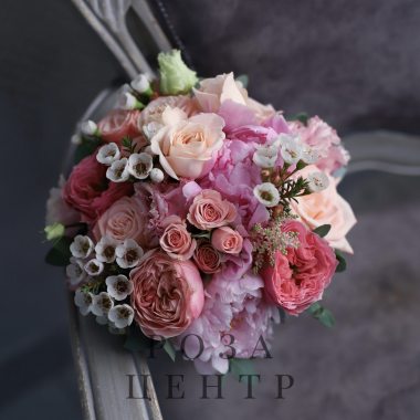 Свадебный букет в ярко розовом цвете №991
