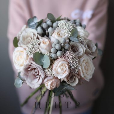 Свадебный букет с пудровыми розами №951