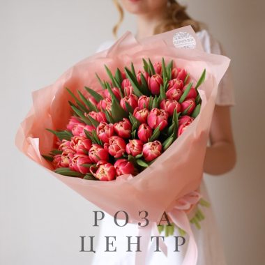 Яркие тюльпаны голландские в нежном оформлении (51 шт) №1565